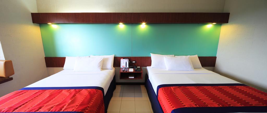 Microtel By Wyndham Eagle Ridge General Trias  Exterior foto