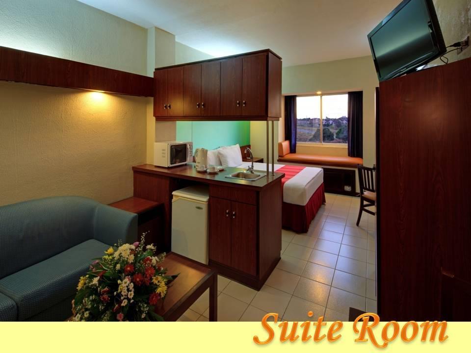 Microtel By Wyndham Eagle Ridge General Trias  Exterior foto